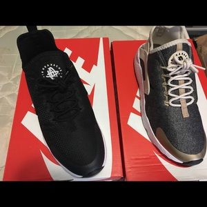 Women’s Nike Huaraches size 9 both for one price